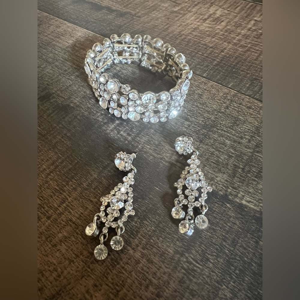 Rhinestone costume jewelry set